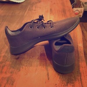 Black Allbirds Tree Runners Never Worn Size 10